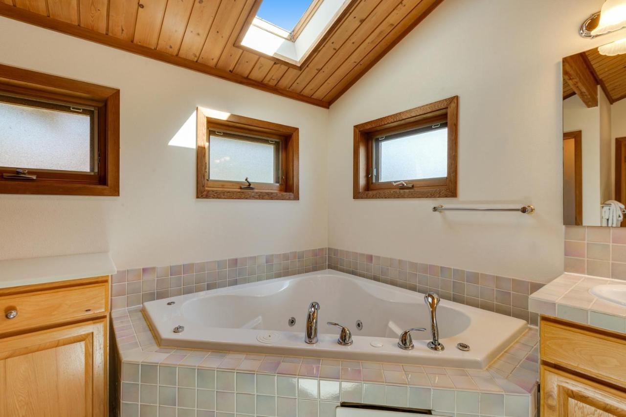 Whidbey Cedar Sunsets Villa Freeland Dış mekan fotoğraf